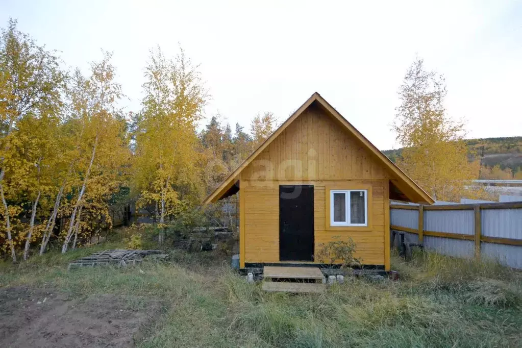 Дом в Саха (Якутия), Якутск ул. Селекционная, 43 (30 м) - Фото 1