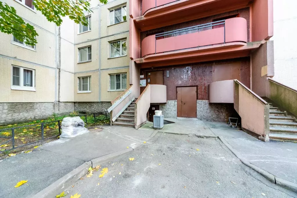 3-к кв. Санкт-Петербург просп. Королева, 48К1 (79.2 м) - Фото 2