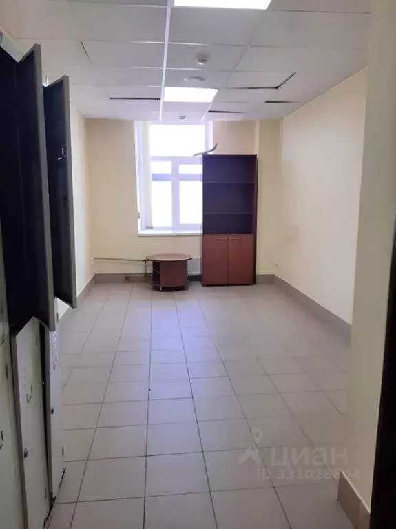Помещение свободного назначения в Татарстан, Чистополь ул. ... - Фото 1