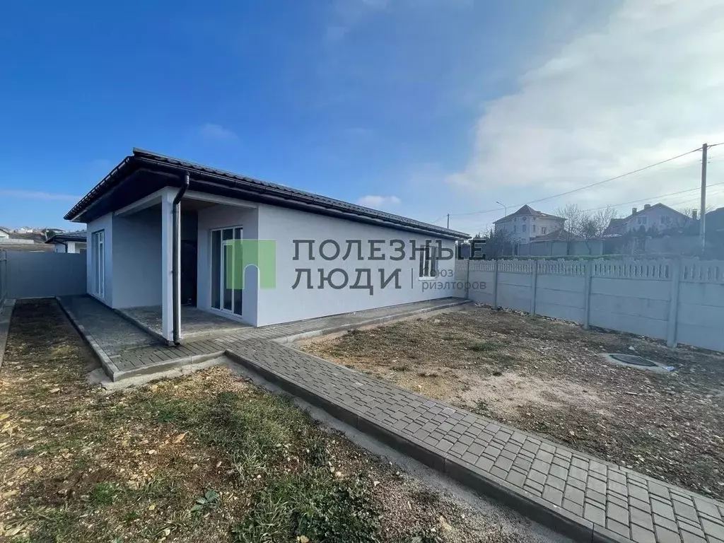 Дом в Севастополь Балаклавский муниципальный округ, Автомобилист ... - Фото 0