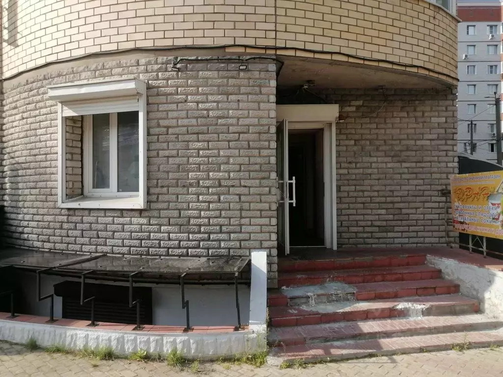 Помещение свободного назначения в Коми, Сыктывкар ул. Карла Маркса, ... - Фото 0