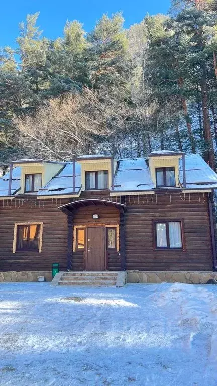 Дом в Карачаево-Черкесия, Теберда Карачаевский городской округ, ул. ... - Фото 1