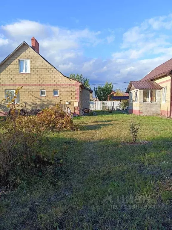 Дом в Белгородская область, Белгородский район, Разумное рп ул. ... - Фото 1