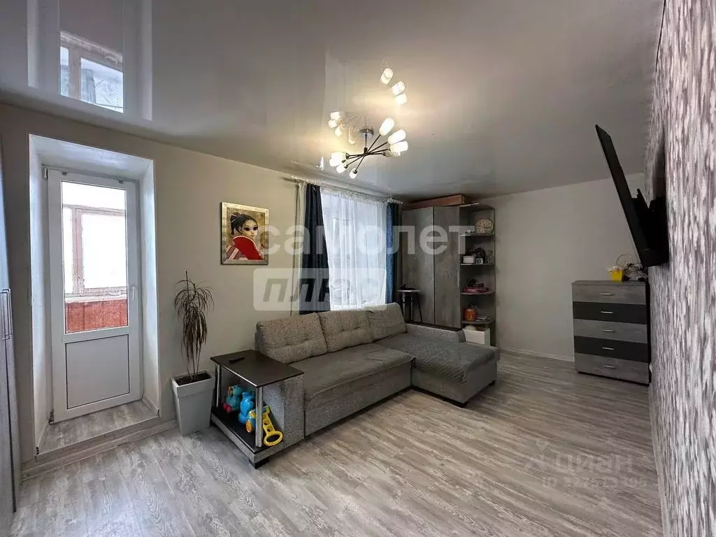 3-к кв. Ярославская область, Углич ул. Нариманова, 87А (64.4 м) - Фото 2