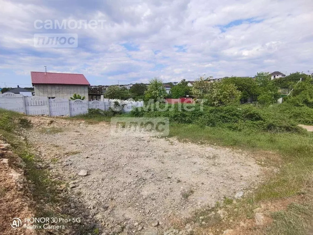 Участок в Севастополь Гранат садоводческое товарищество,  (4.0 сот.) - Фото 0