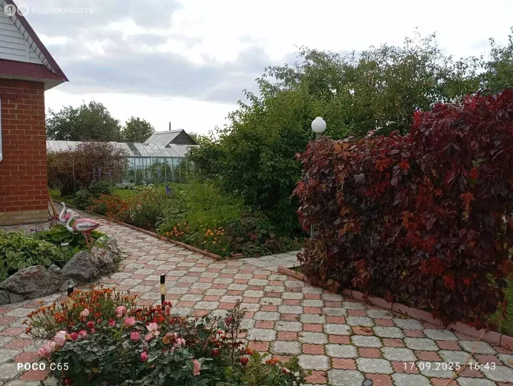 Дом в Свердловская область, Каменский муниципальный округ, деревня ... - Фото 1