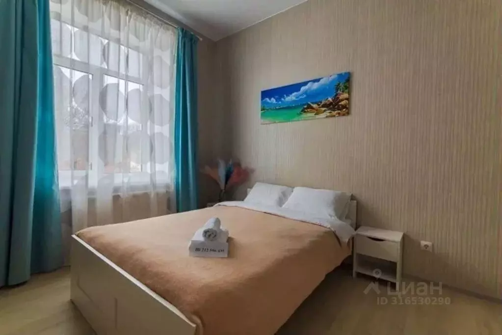 2-к кв. Санкт-Петербург, Санкт-Петербург, Кронштадт Красная ул., 8к1 ... - Фото 0