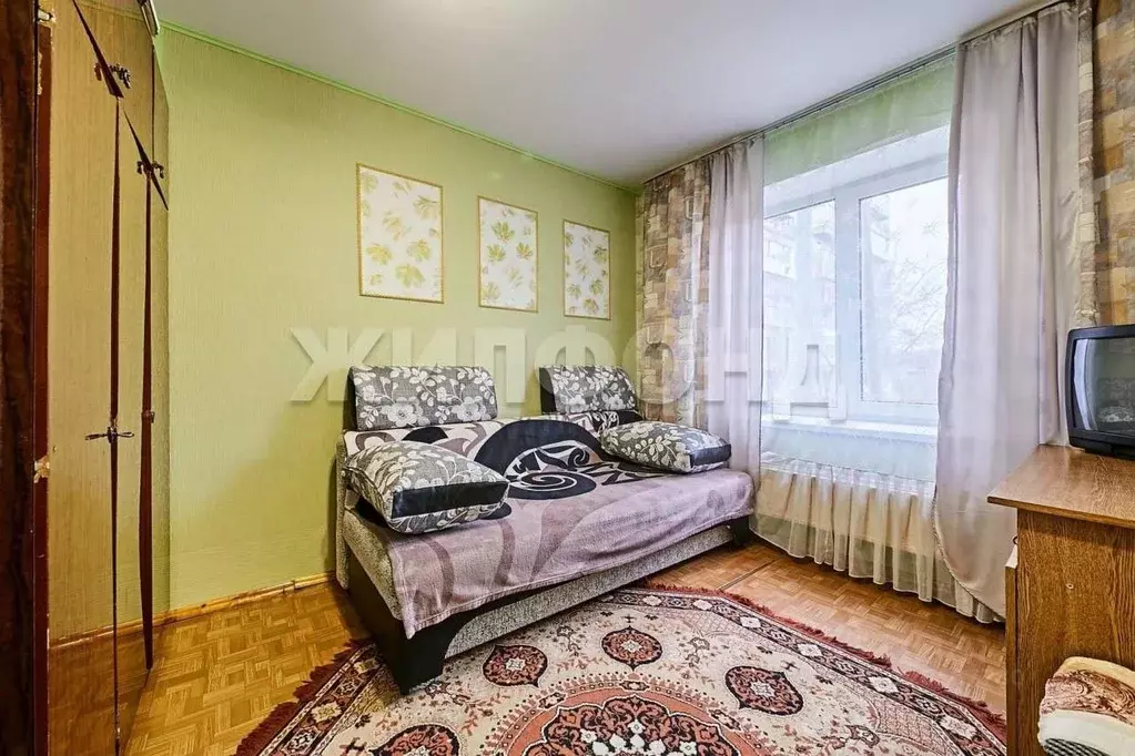 3-к кв. Томская область, Томск Солнечный мкр, ул. Бирюкова, 6 (66.0 м) - Фото 2