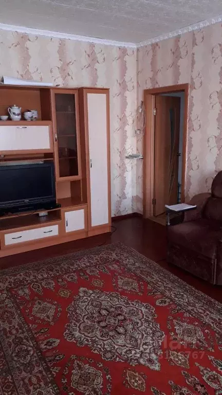 3-к кв. Омская область, Москаленки рп ул. Сибирская, 9 (46.5 м) - Фото 1