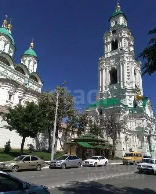 4-к кв. Астраханская область, Астрахань Советская ул., 2 (90.1 м) - Фото 0