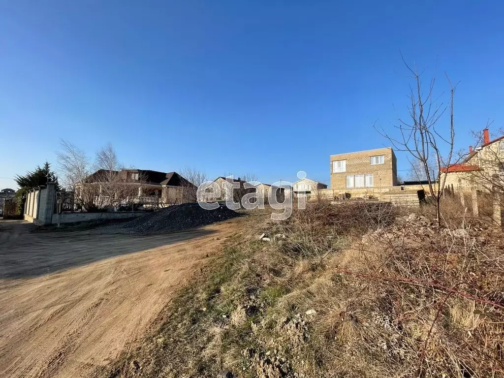 Участок в Крым, Симферопольский район, Молодежное пгт ул. Калиновая, ... - Фото 0