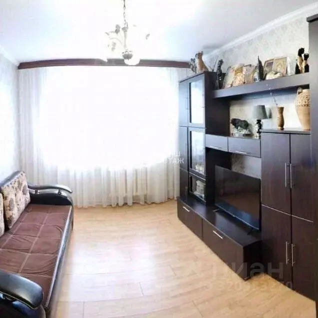 3-к кв. Калужская область, Калуга Тульская ул., 121 (64.9 м) - Фото 2