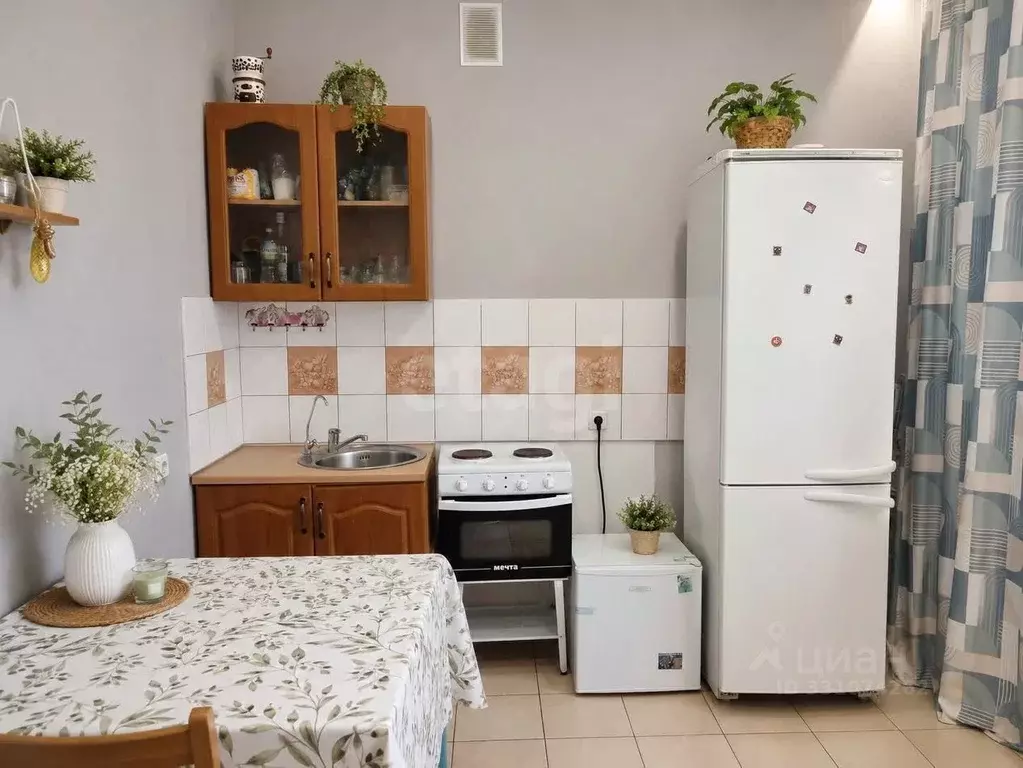 1-к кв. Тюменская область, Тюмень Малая Боровская ул., 28к1 (37.6 м) - Фото 1