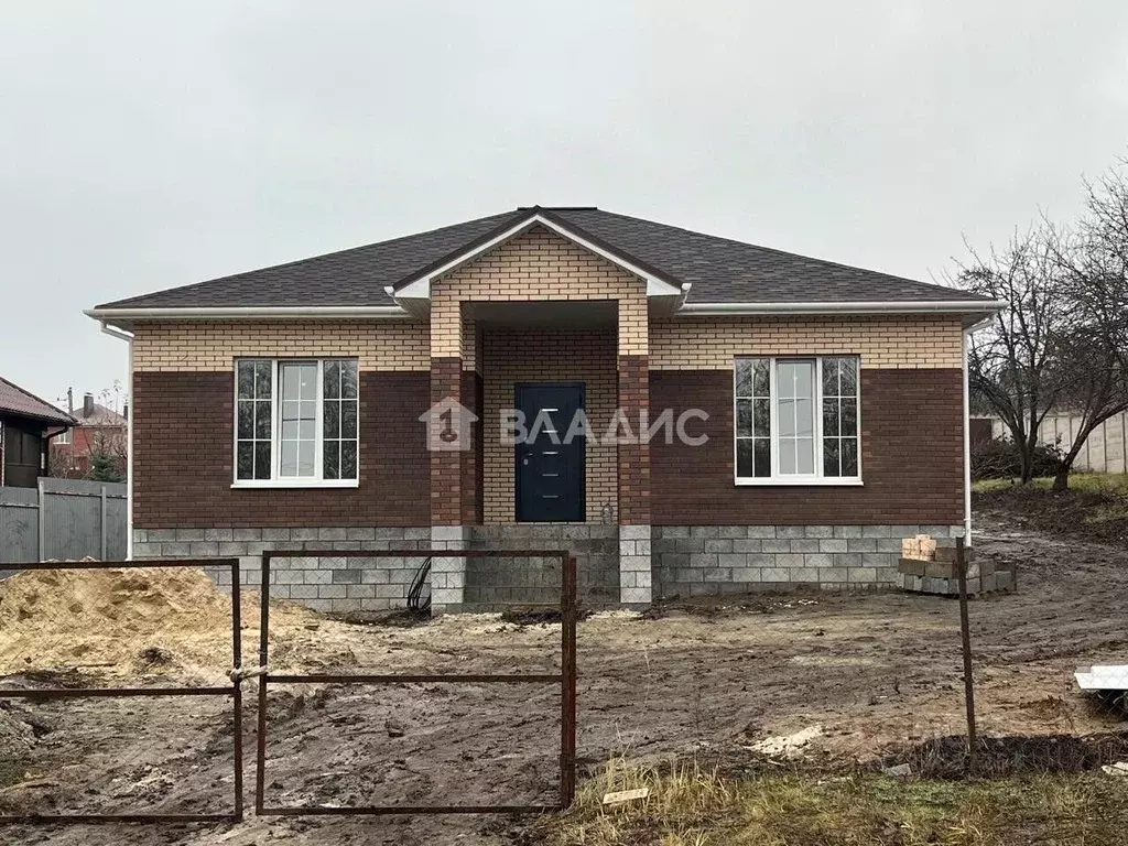 Дом в Белгородская область, Белгородский район, Тавровское с/пос, с. ... - Фото 1