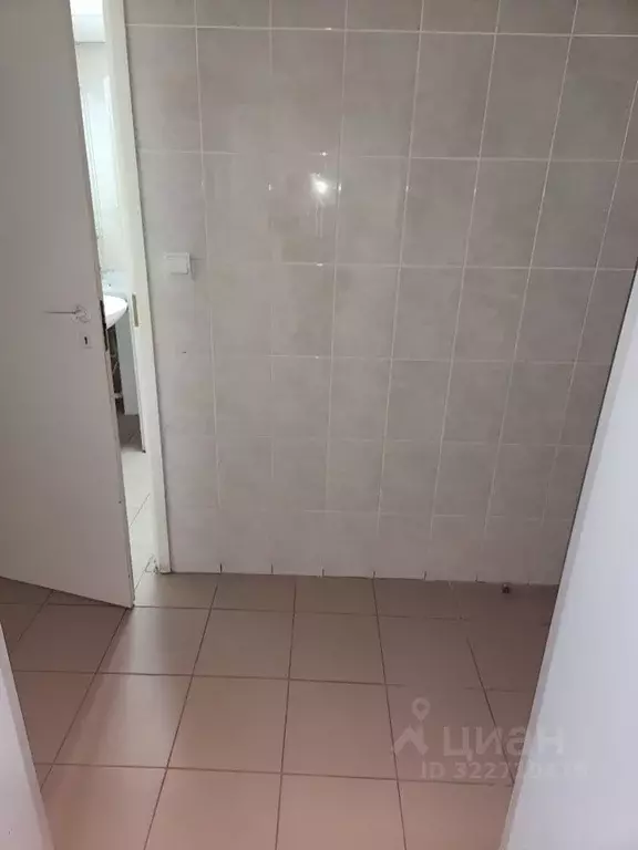 Помещение свободного назначения в Санкт-Петербург Индустриальный ... - Фото 0