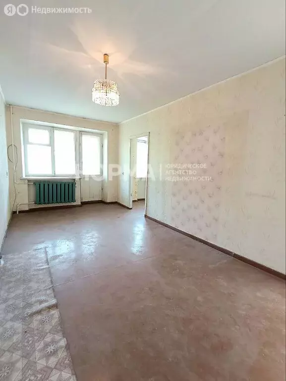 2-комнатная квартира: Октябрьский, улица Фрунзе, 1 (42.7 м) - Фото 0
