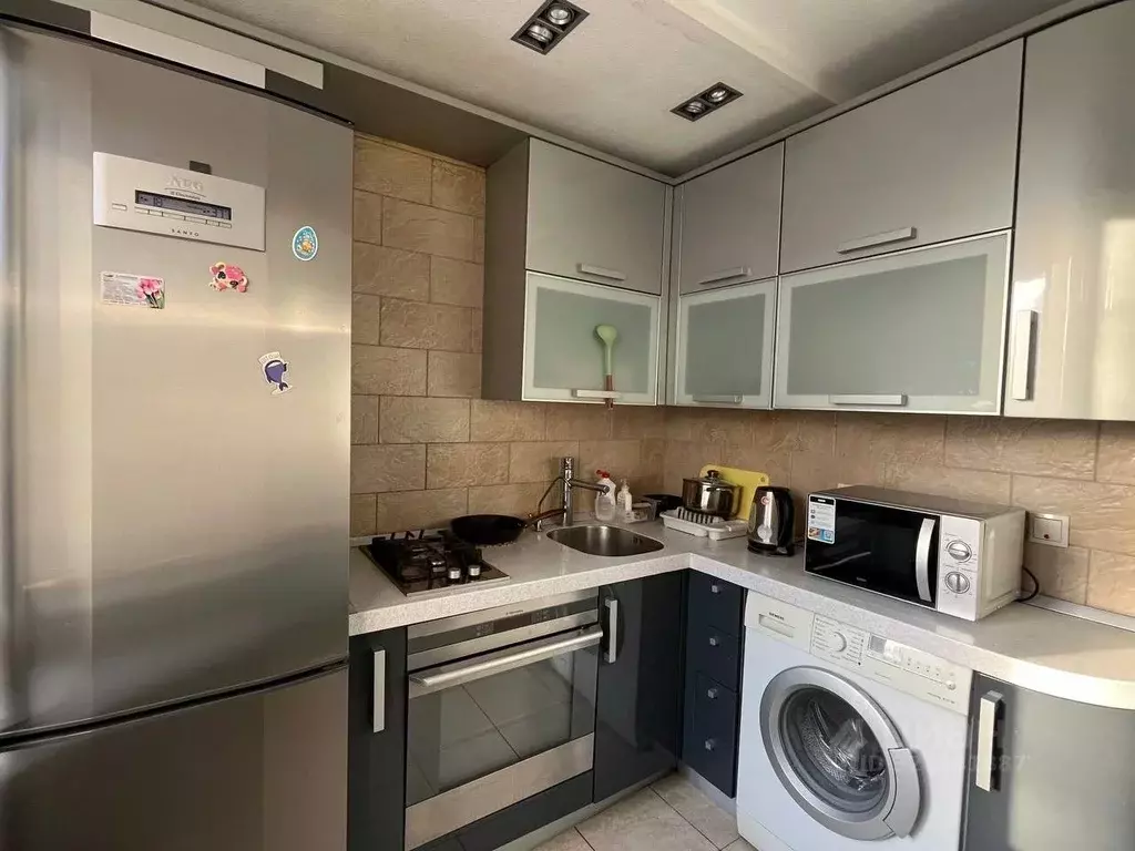 2-к кв. Москва ул. Василисы Кожиной, 8К3 (39.2 м) - Фото 1