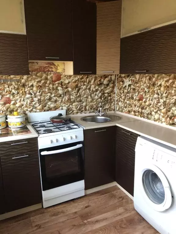 2-к кв. Челябинская область, Челябинск ул. 50-летия ВЛКСМ, 17А (50.0 ... - Фото 1