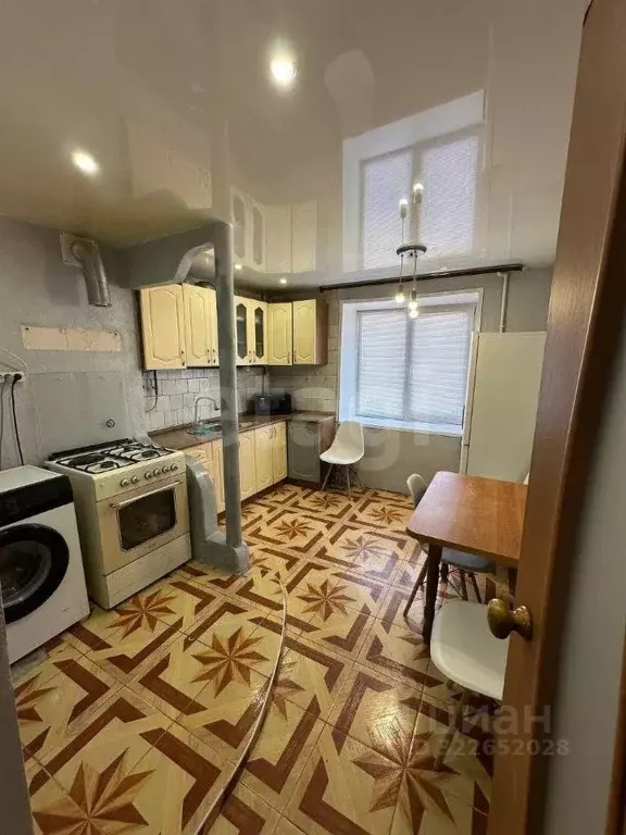 2-к кв. Удмуртия, Сарапул ул. Учхоз, 24Б (52.7 м) - Фото 1