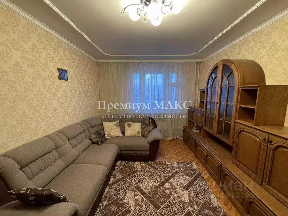 3-к кв. Ханты-Мансийский АО, Нижневартовск ул. Дружбы Народов, 22к3 ... - Фото 0
