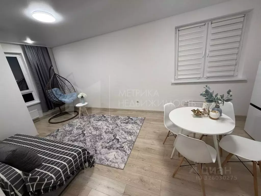 2-к кв. Тюменская область, Тюмень ул. Виктора Тимофеева, 10 (56.9 м) - Фото 1