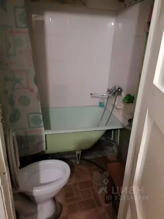 Комната Омская область, Омск ул. Лобкова, 20 - Фото 2