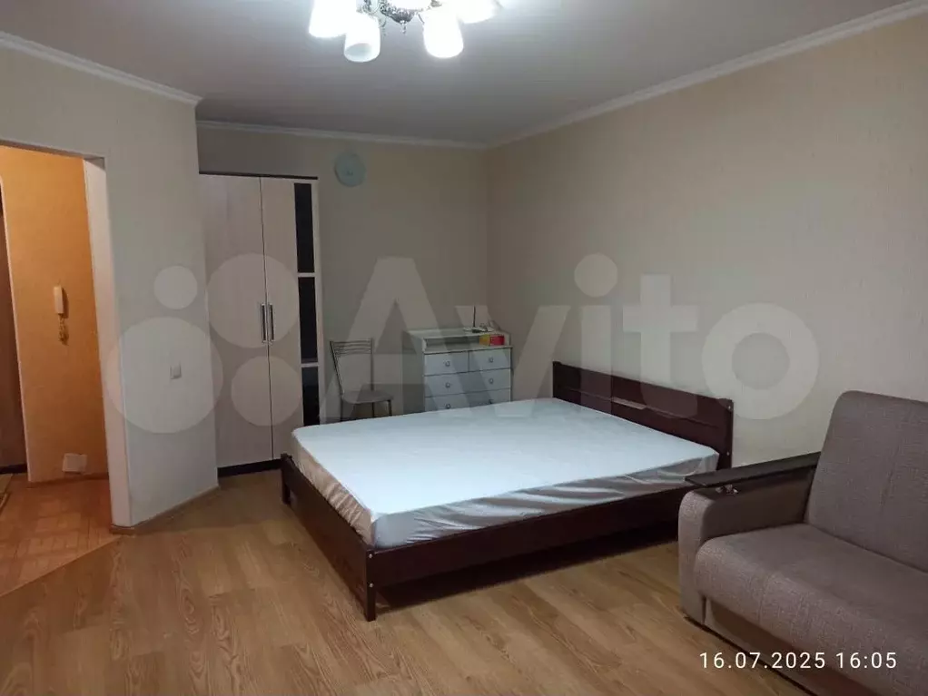 1-к. квартира, 40 м, 1/10 эт. - Фото 1