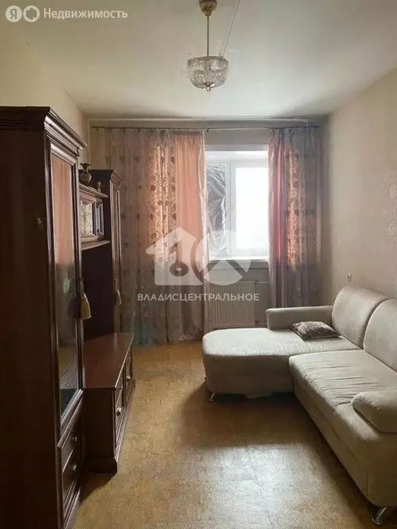 3-комнатная квартира: Бердск, улица Островского, 63 (68 м) - Фото 1