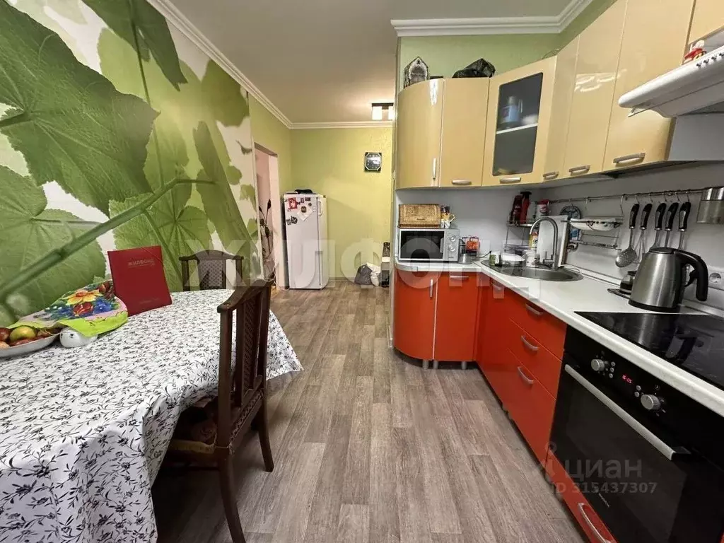 3-к кв. Ханты-Мансийский АО, Когалым ул. Мира, 29 (64.3 м) - Фото 1