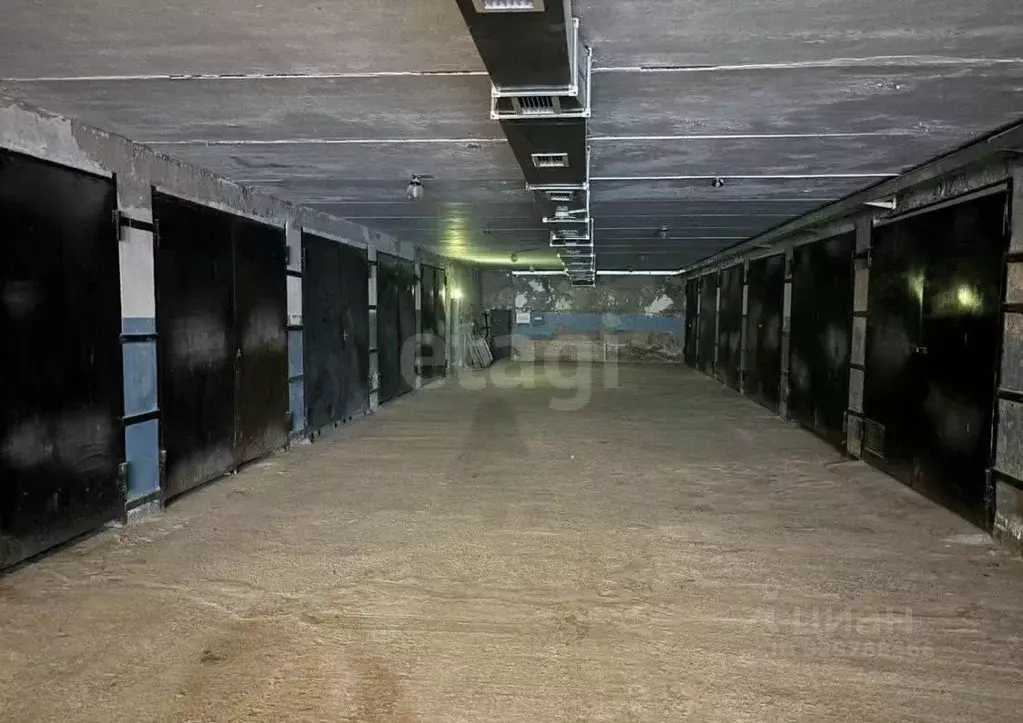 Гараж в Тюменская область, Тюмень ул. Ленина, 38/1 (19 м) - Фото 1