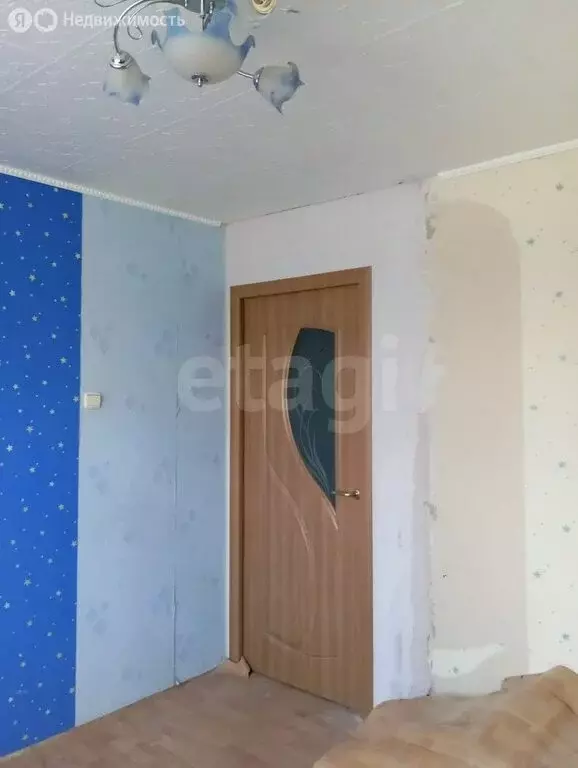 2-комнатная квартира: Верхняя Салда, улица Устинова, 11к1 (52.5 м) - Фото 0