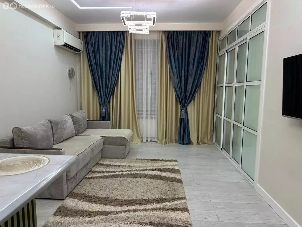 1-комнатная квартира: Махачкала, Хивская улица, 6 (43 м) - Фото 1