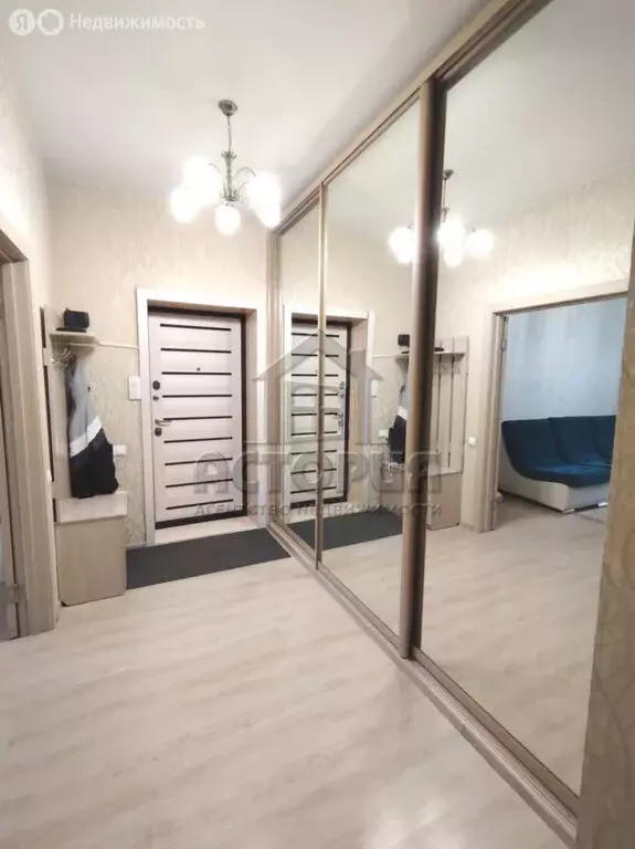 2-комнатная квартира: Красноярск, улица Мичурина, 10 (58.4 м) - Фото 1