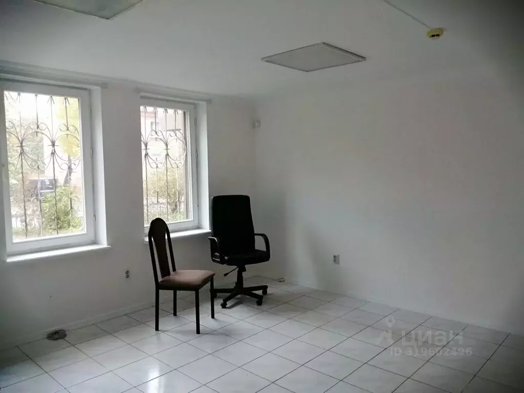 Офис в Калининградская область, Калининград Балтийская ул. (60 м) - Фото 1