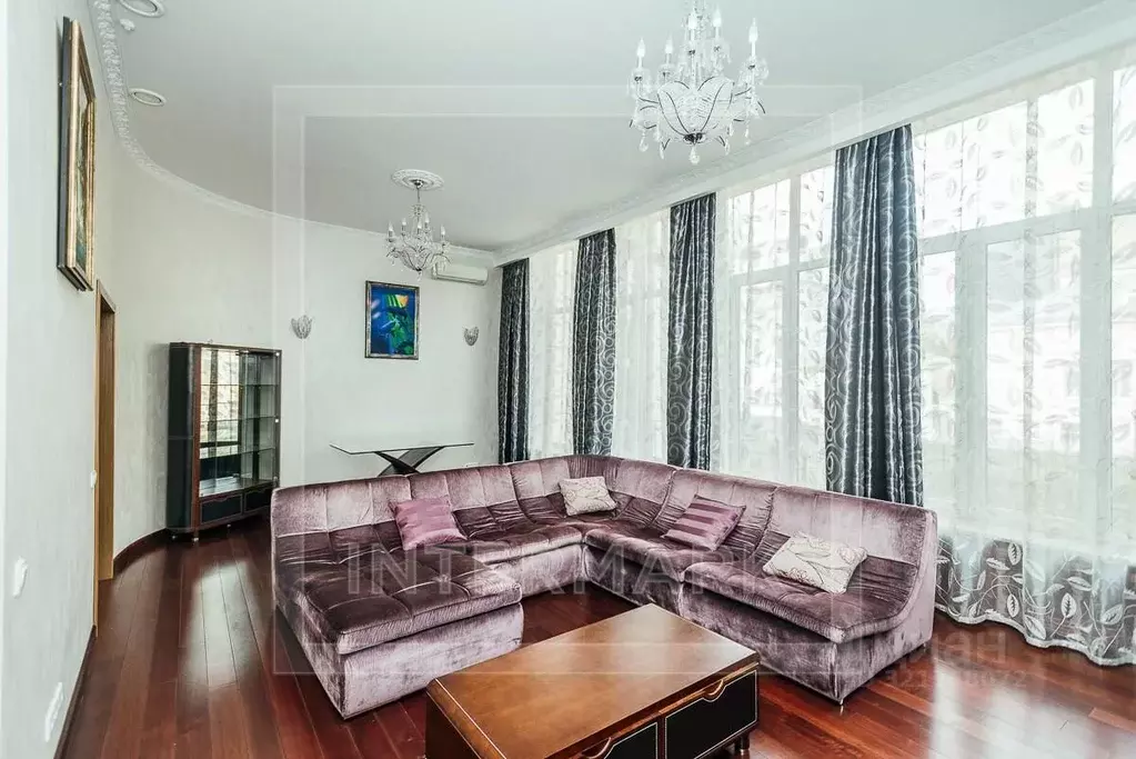 4-к кв. Москва ул. Арбат, 32 (180.0 м) - Фото 1