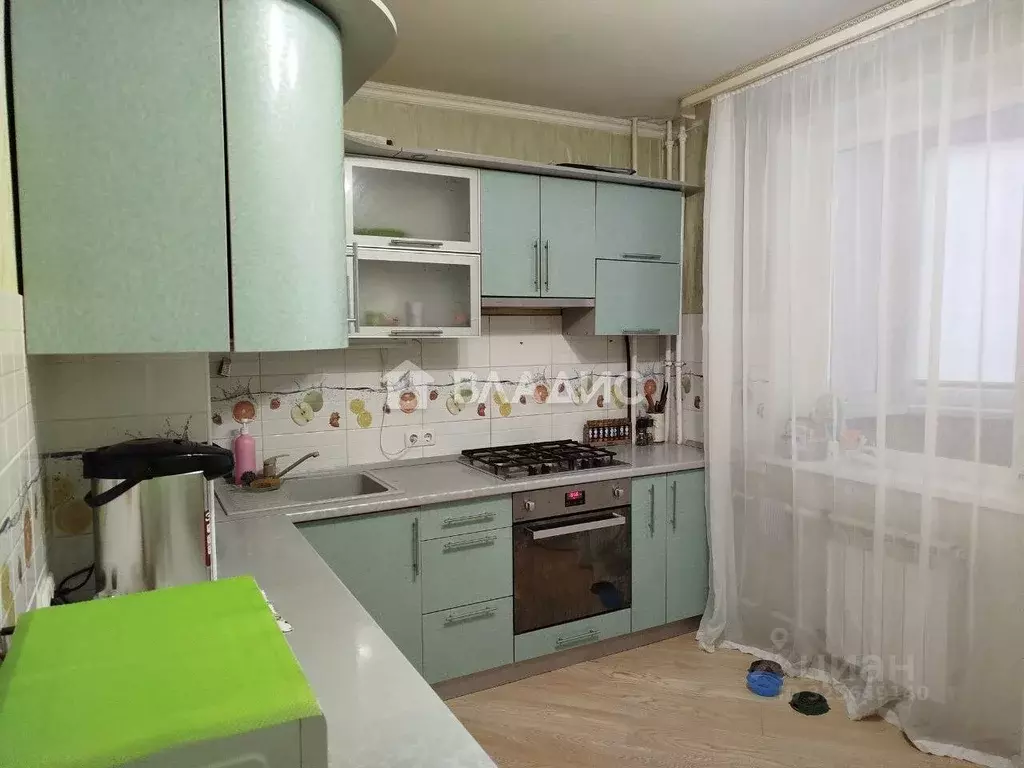 3-к кв. Белгородская область, Белгород ул. Шаландина, 10 (70.7 м) - Фото 2