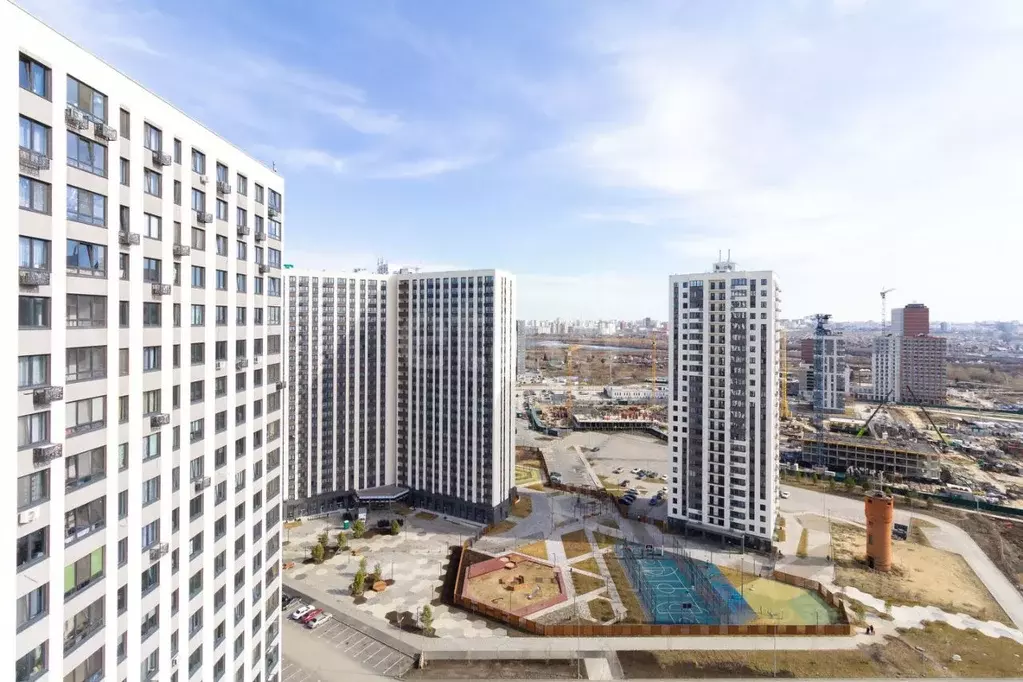 1-к кв. Тюменская область, Тюмень ул. Краснооктябрьская, 8 (44.1 м) - Фото 1