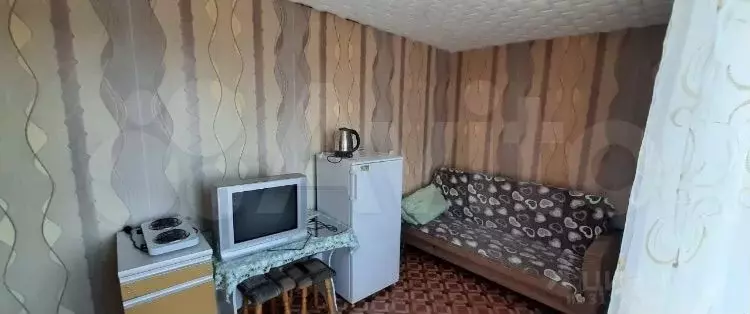 Комната 18 м в 3-к., 6/9 эт. - Фото 0