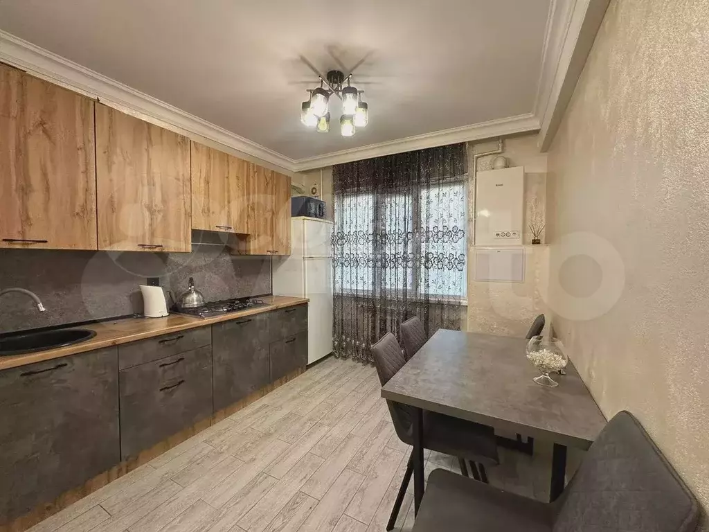 3-к. квартира, 62 м, 1/5 эт. - Фото 0