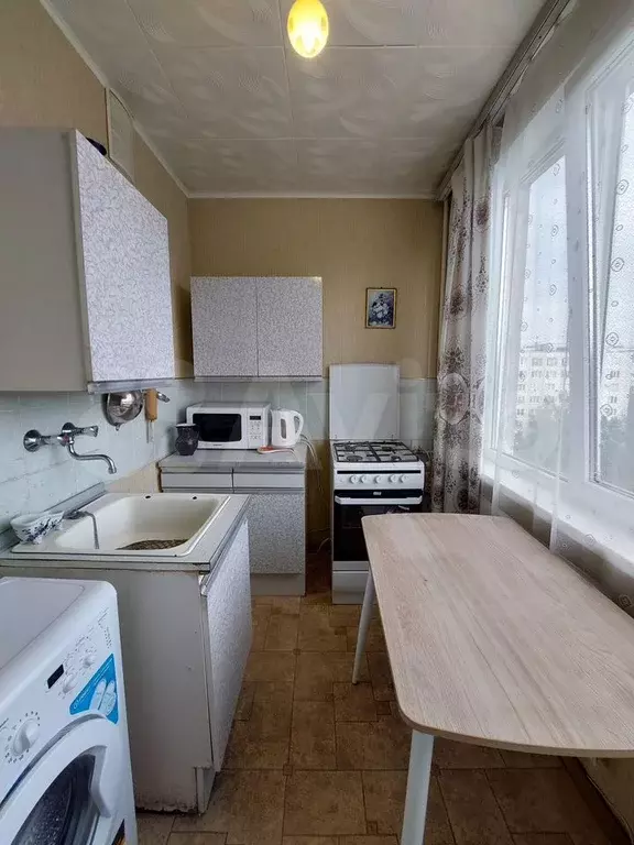 1-к. квартира, 35 м, 8/9 эт. - Фото 0