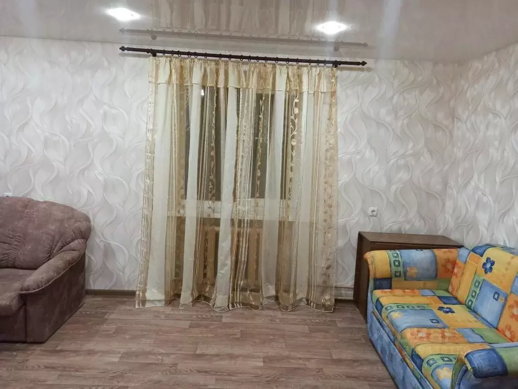 1-к кв. Волгоградская область, Волгоград ул. Землянского, 1 (33.0 м) - Фото 1