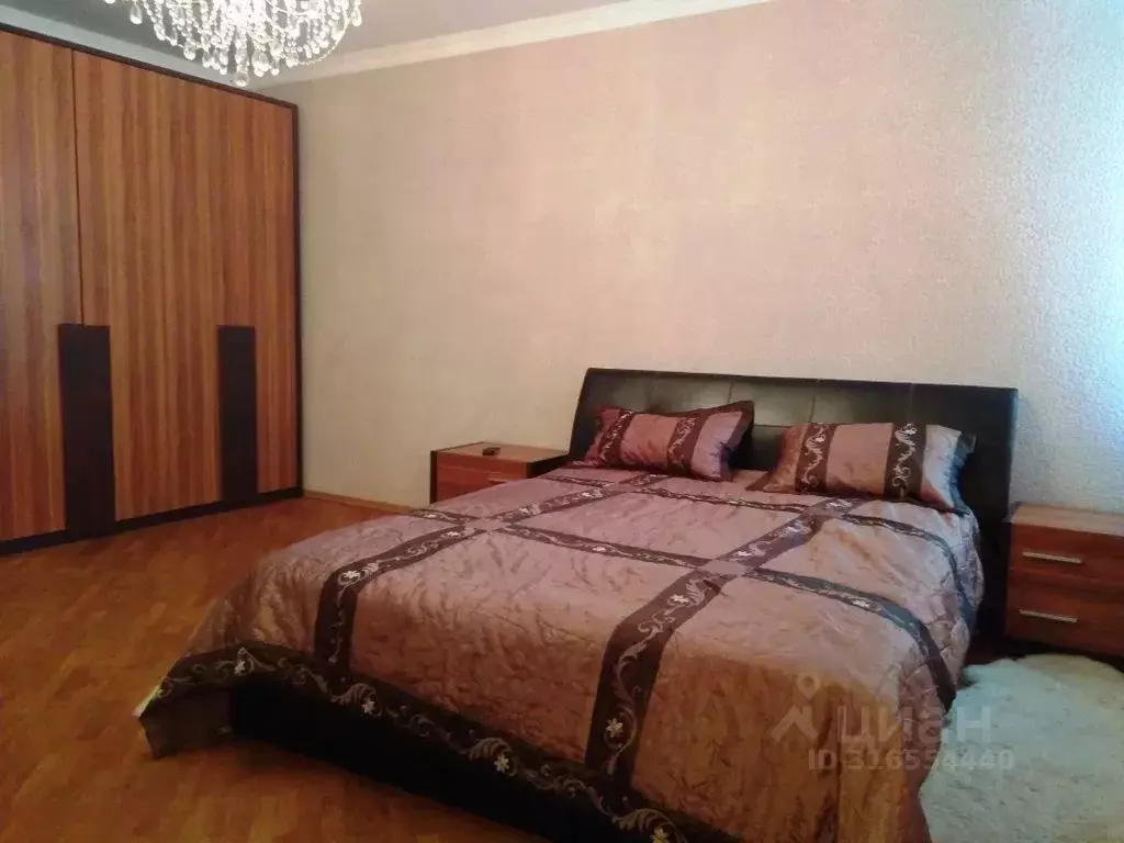 1-к кв. Белгородская область, Белгород Гостенская ул., 2б (56.0 м) - Фото 1