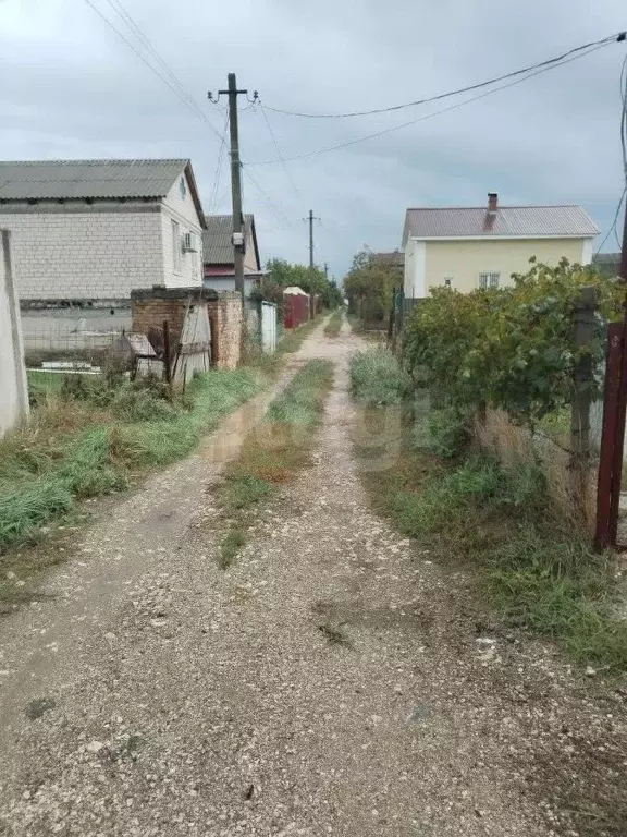 Участок в Крым, Ленинский район, с. Ильичево, Яблонька СНТ ул. Садовая ... - Фото 1