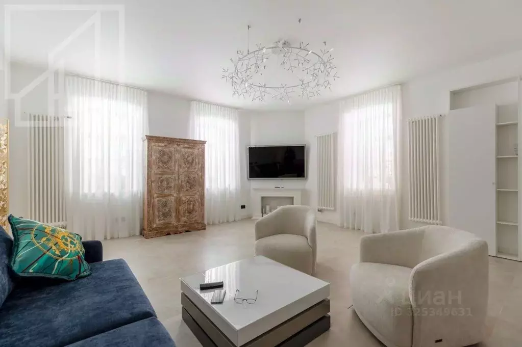 3-к кв. Москва Садовническая ул., 61С2 (160.0 м) - Фото 0