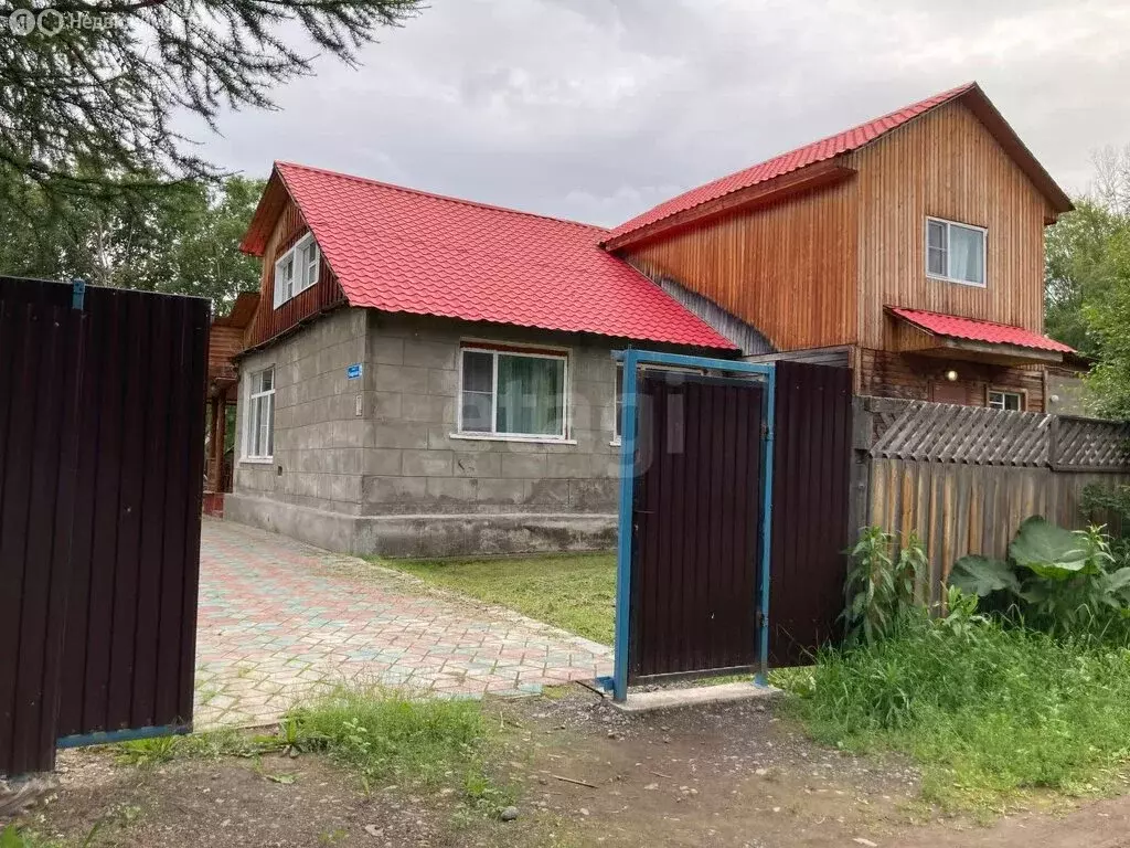 Дом в Эссо, Кедровая улица (240 м) - Фото 0