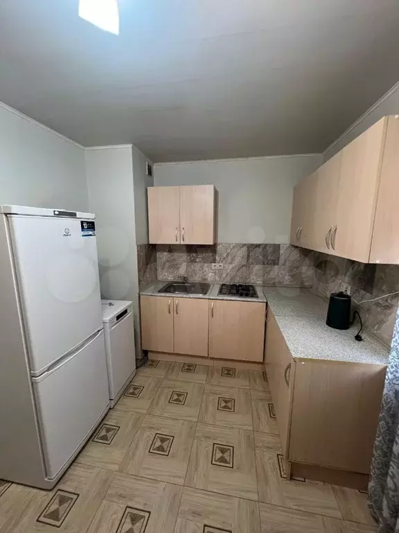 2-к. квартира, 70 м, 2/2 эт. - Фото 1