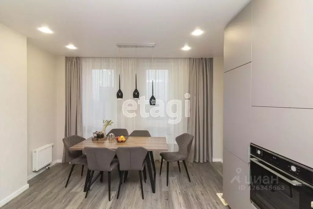 3-к кв. Тюменская область, Тюмень ул. Константина Посьета, 14 (79.1 м) - Фото 1