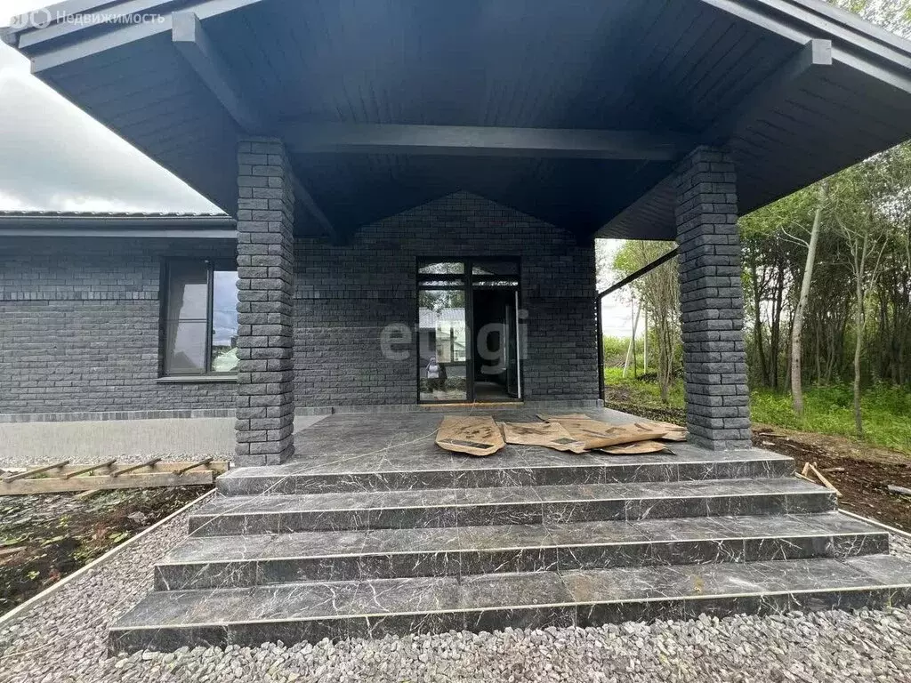 Дом в Иглинский район, Акбердинский сельсовет, деревня Блохино (95 м) - Фото 1