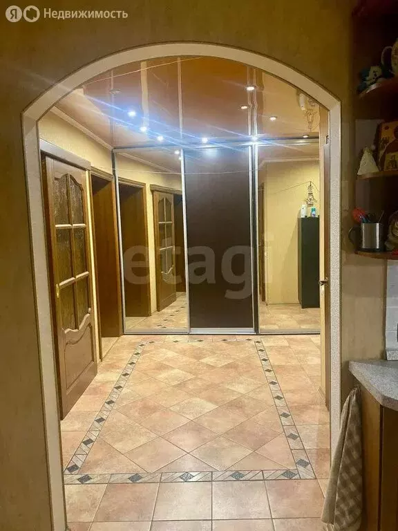 2-комнатная квартира: Бердск, улица Красная Сибирь, 123 (70 м) - Фото 1