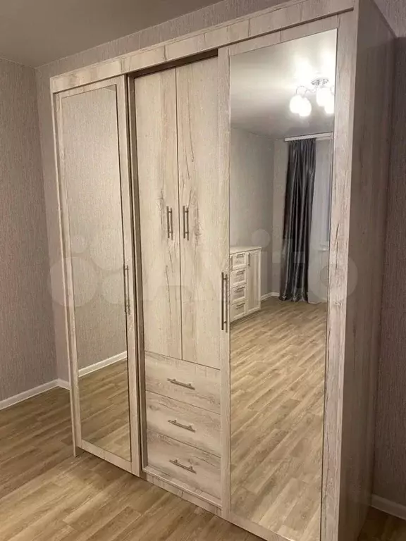 1-к. квартира, 37 м, 4/20 эт. - Фото 1